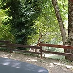 Les De La Gazonne