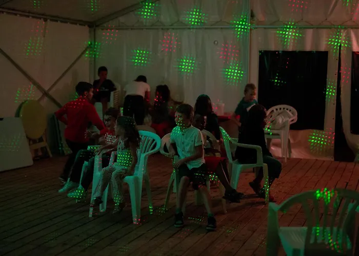 Les De La Gazonne * Sauveterre-de-Rouergue