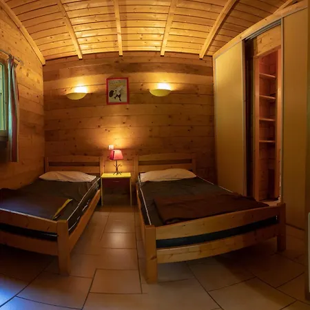 Les De La Gazonne * Sauveterre-de-Rouergue