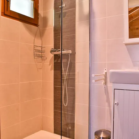 Les De La Gazonne Chalet *