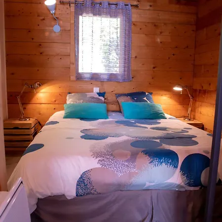 Les De La Gazonne * Sauveterre-de-Rouergue